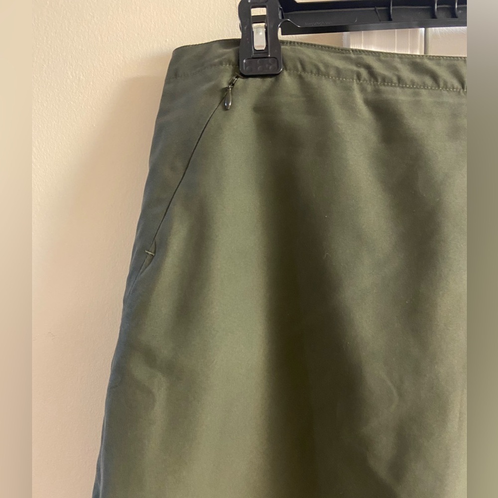 Patagonia fleetworth olive green skort mini skirt Sz 12 - Picture 4 of 8